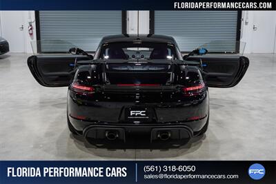 2023 Porsche 718 Cayman GT4 RS   - Photo 38 - Riviera Beach, FL 33407