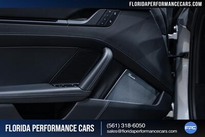 2024 Porsche 911 Carrera T   - Photo 24 - Riviera Beach, FL 33407
