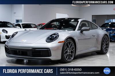 2024 Porsche 911 Carrera T   - Photo 10 - Riviera Beach, FL 33407