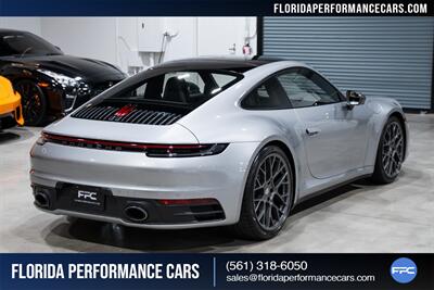 2024 Porsche 911 Carrera T   - Photo 6 - Riviera Beach, FL 33407