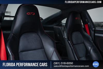 2018 Porsche 911 GT3 - Photo 60 - Riviera Beach, FL 33407