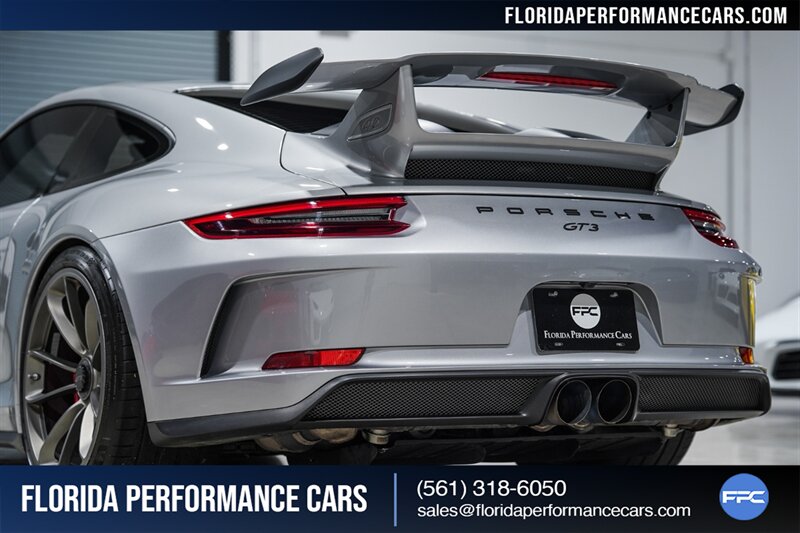 2018 Porsche 911 GT3   - Photo 62 - Riviera Beach, FL 33407