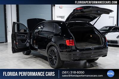 2017 Bentley Bentayga W12   - Photo 41 - Riviera Beach, FL 33407