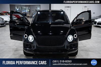 2017 Bentley Bentayga W12   - Photo 42 - Riviera Beach, FL 33407
