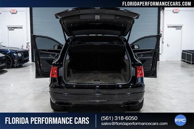 2017 Bentley Bentayga W12   - Photo 47 - Riviera Beach, FL 33407