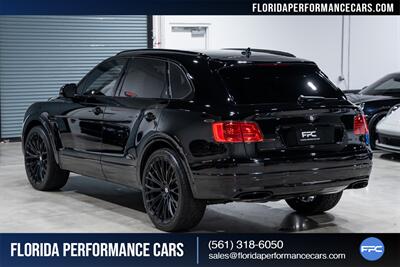 2017 Bentley Bentayga W12   - Photo 70 - Riviera Beach, FL 33407