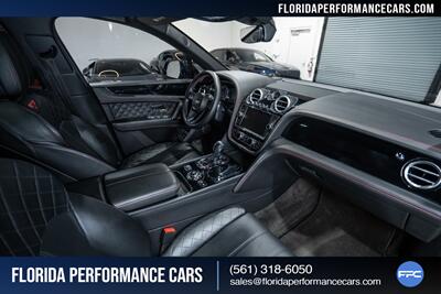 2017 Bentley Bentayga W12   - Photo 34 - Riviera Beach, FL 33407