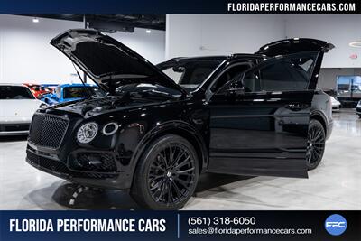 2017 Bentley Bentayga W12   - Photo 40 - Riviera Beach, FL 33407