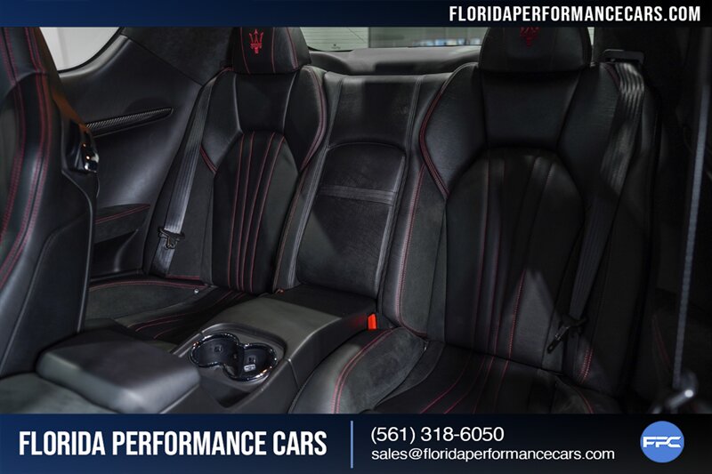 2017 Maserati GranTurismo MC Centennial   - Photo 21 - Riviera Beach, FL 33407