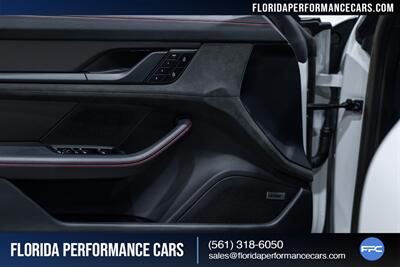 2023 Porsche Taycan GTS - Photo 26 - Riviera Beach, FL 33407