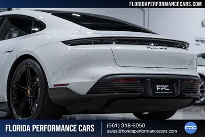 2023 Porsche Taycan GTS - Photo 17 - Riviera Beach, FL 33407