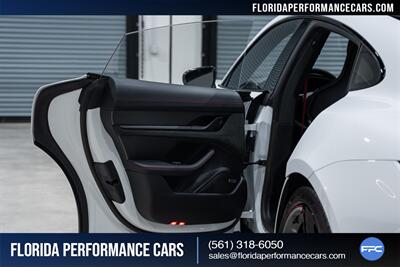 2023 Porsche Taycan GTS - Photo 29 - Riviera Beach, FL 33407