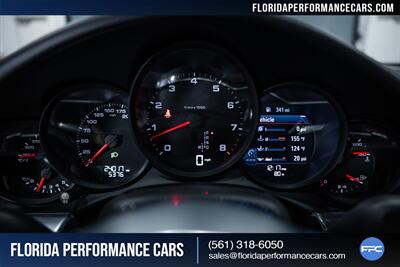 2019 Porsche 911 Carrera 4 - Photo 17 - Riviera Beach, FL 33407
