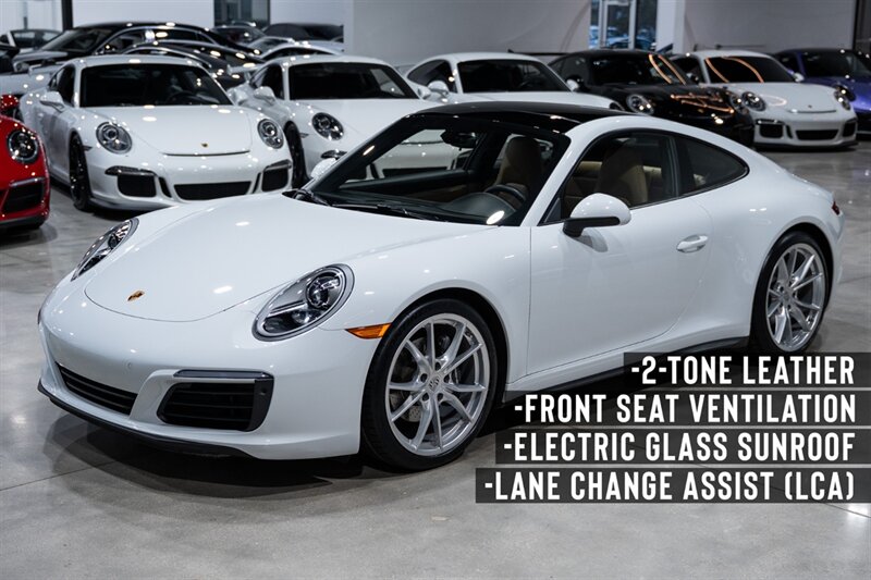 2019 Porsche 911 Carrera 4  