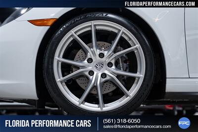 2019 Porsche 911 Carrera 4 - Photo 12 - Riviera Beach, FL 33407