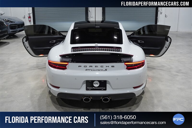 2017 Porsche 911 Carrera S   - Photo 35 - Riviera Beach, FL 33407