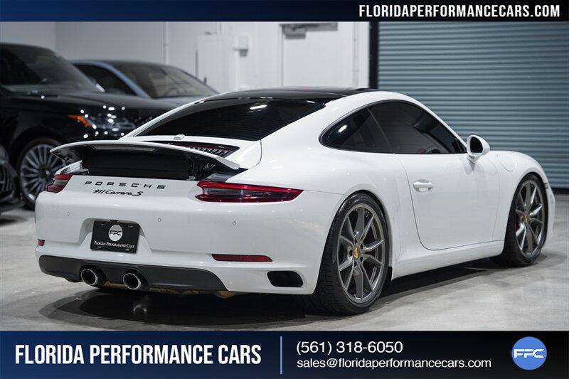 2017 Porsche 911 Carrera S   - Photo 13 - Riviera Beach, FL 33407