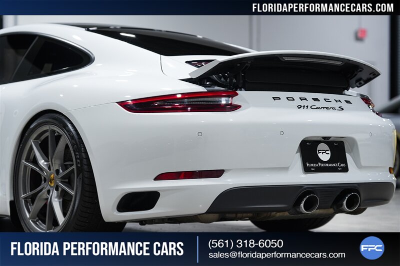 2017 Porsche 911 Carrera S   - Photo 57 - Riviera Beach, FL 33407