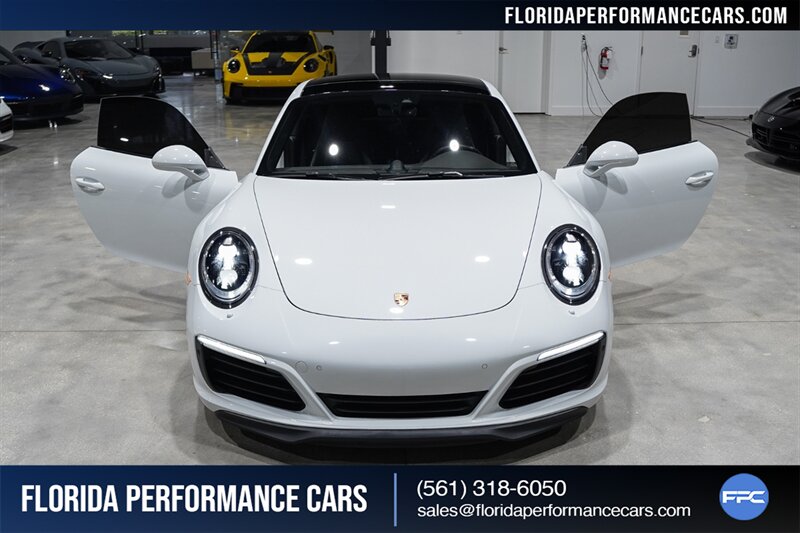 2017 Porsche 911 Carrera S   - Photo 34 - Riviera Beach, FL 33407