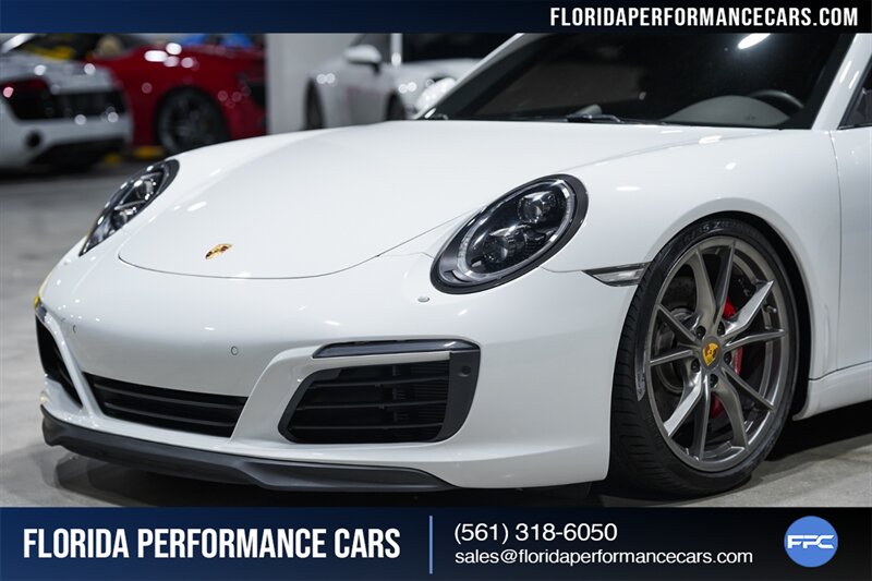 2017 Porsche 911 Carrera S   - Photo 56 - Riviera Beach, FL 33407