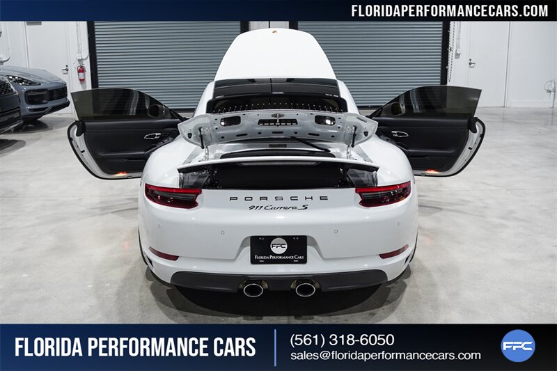 2017 Porsche 911 Carrera S   - Photo 38 - Riviera Beach, FL 33407