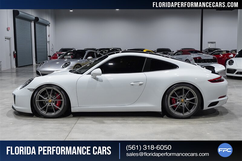 2017 Porsche 911 Carrera S   - Photo 3 - Riviera Beach, FL 33407