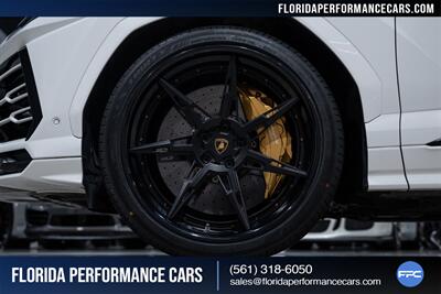 2019 Lamborghini Urus   - Photo 11 - Riviera Beach, FL 33407