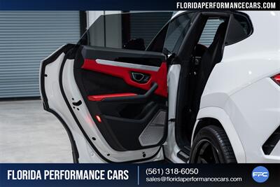 2019 Lamborghini Urus   - Photo 28 - Riviera Beach, FL 33407