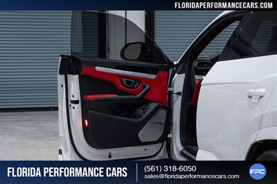 2019 Lamborghini Urus   - Photo 25 - Riviera Beach, FL 33407