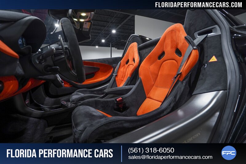 2020 McLaren 600LT Spider   - Photo 21 - Riviera Beach, FL 33407