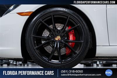2017 Porsche 911 Carrera S   - Photo 12 - Riviera Beach, FL 33407