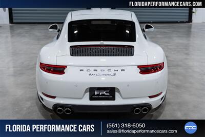 2017 Porsche 911 Carrera S   - Photo 5 - Riviera Beach, FL 33407
