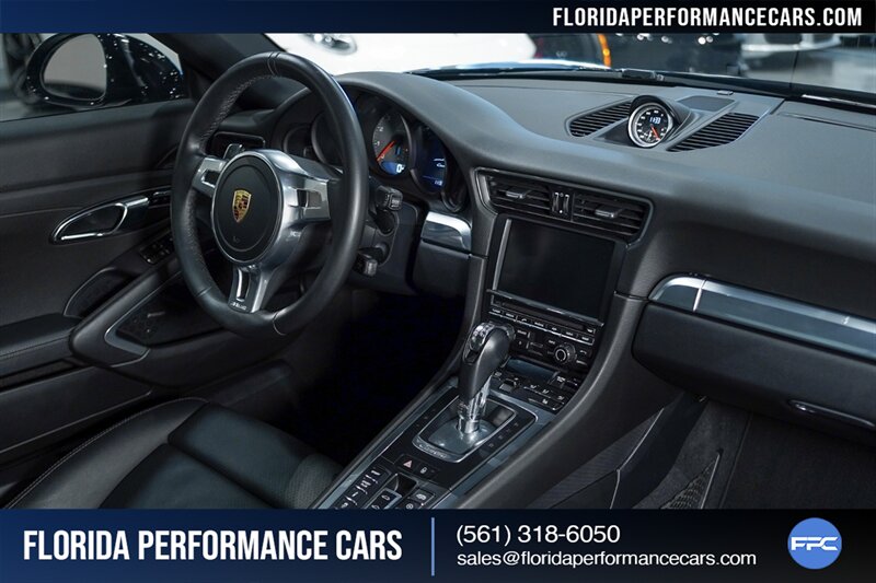 2016 Porsche 911 Carrera S   - Photo 48 - Riviera Beach, FL 33407