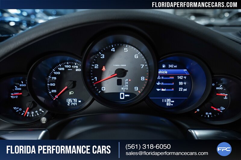 2016 Porsche 911 Carrera S   - Photo 18 - Riviera Beach, FL 33407