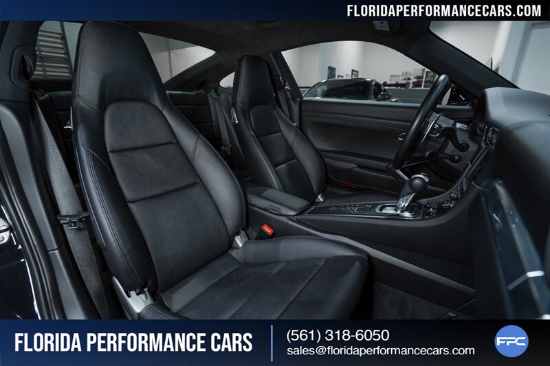 2016 Porsche 911 Carrera S   - Photo 29 - Riviera Beach, FL 33407