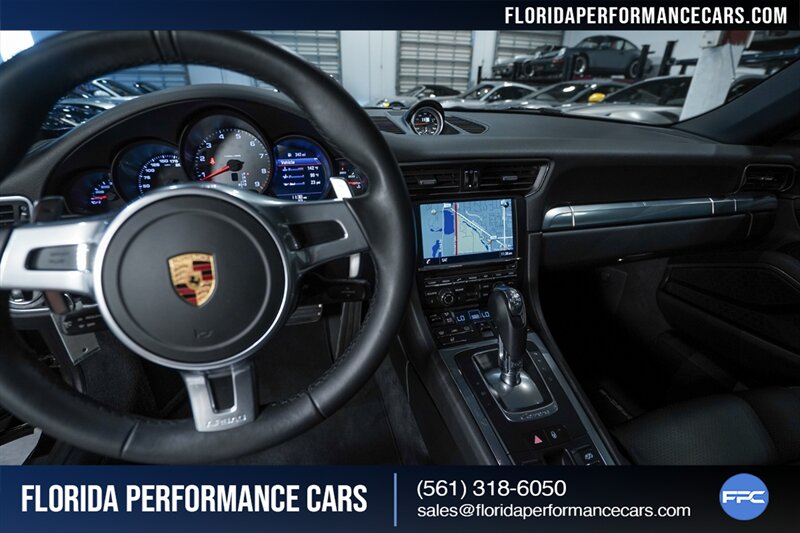 2016 Porsche 911 Carrera S   - Photo 23 - Riviera Beach, FL 33407