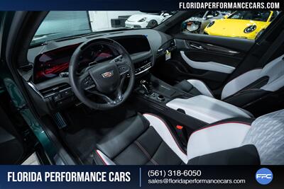 2025 Cadillac CT5-V Blackwing - Photo 18 - Riviera Beach, FL 33407
