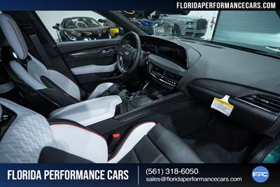 2025 Cadillac CT5-V Blackwing - Photo 35 - Riviera Beach, FL 33407