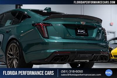 2025 Cadillac CT5-V Blackwing - Photo 17 - Riviera Beach, FL 33407