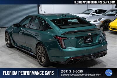 2025 Cadillac CT5-V Blackwing - Photo 4 - Riviera Beach, FL 33407