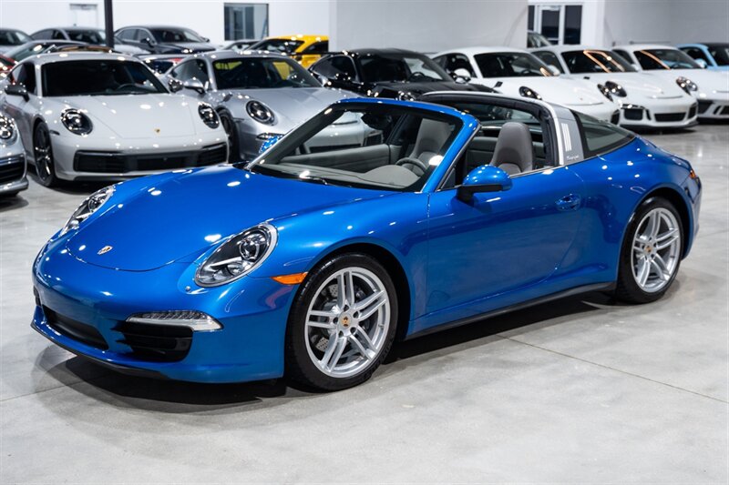 2015 Porsche 911 Targa 4  