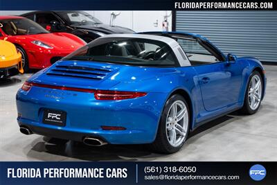 2015 Porsche 911 Targa 4 - Photo 7 - Riviera Beach, FL 33407