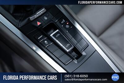 2015 Porsche 911 Targa 4 - Photo 51 - Riviera Beach, FL 33407