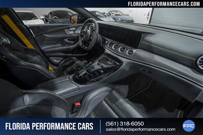 2019 Mercedes-Benz AMG GT 63 S   - Photo 33 - Riviera Beach, FL 33407