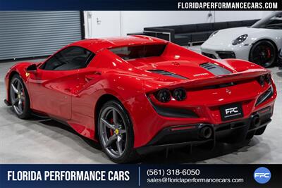 2021 Ferrari F8 Spider - Photo 12 - Riviera Beach, FL 33407