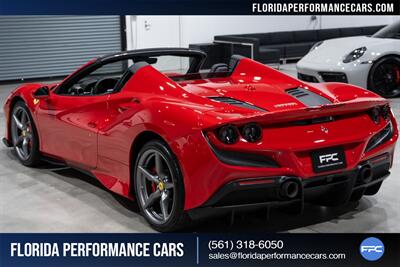 2021 Ferrari F8 Spider - Photo 4 - Riviera Beach, FL 33407