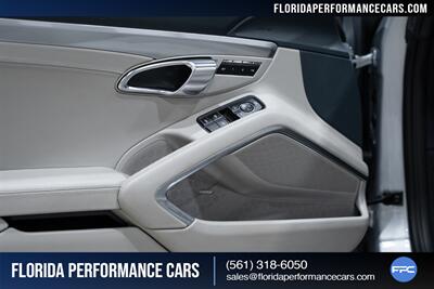 2017 Porsche 911 Carrera - Photo 28 - Riviera Beach, FL 33407