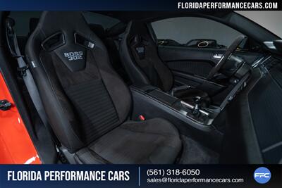 2012 Ford Mustang Boss 302   - Photo 31 - Riviera Beach, FL 33407