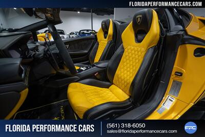 2016 Lamborghini Huracan LP 610-4 Spyder - Photo 22 - Riviera Beach, FL 33407