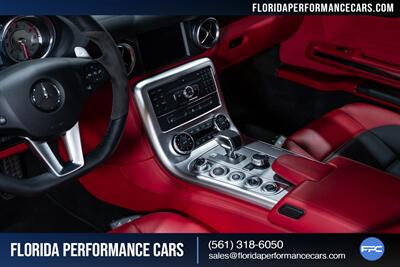 2012 Mercedes-Benz SLS AMG   - Photo 23 - Riviera Beach, FL 33407